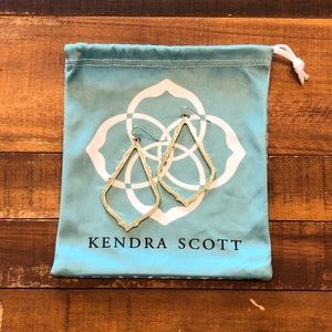 Sophie Drop Earrings in Gold